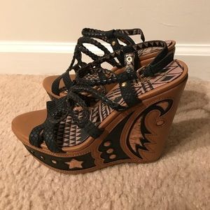 Jessica Simpson wedges